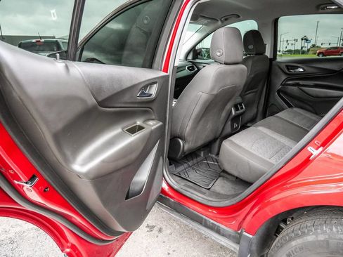 Used 2023 Chevrolet Equinox LT FWD image 23
