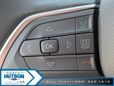 New 2026 Jeep Grand Cherokee L Limited RWD image 23