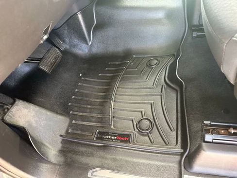 Used 2020 Chevrolet Silverado 1500 LT w/ All-Star Edition image 28