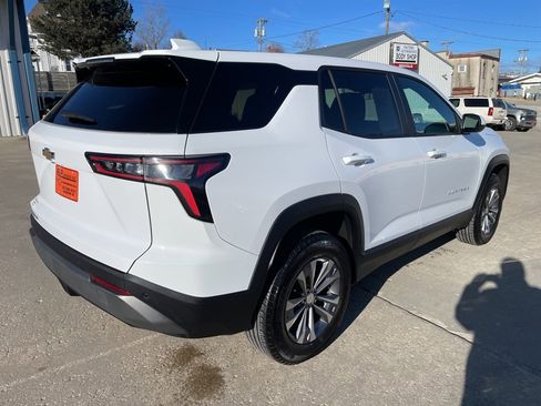 Used 2025 Chevrolet Equinox LT image 16