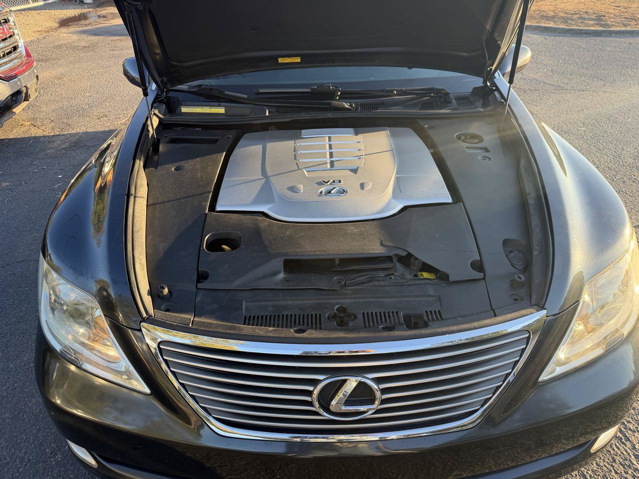 Used 2009 Lexus LS 460 RWD image 34