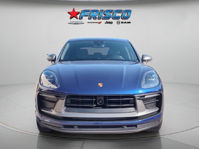 Used 2023 Porsche Macan Turbo AWD/4WD image 2