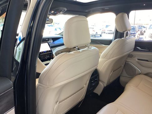 Used 2023 Jeep Grand Cherokee 4xe image 14