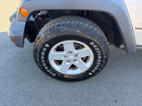 Used 2014 Jeep Wrangler Sport w/ Quick Order Package 24S image 31