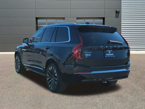 New 2026 Volvo XC90 B6 Plus w/ Protection Package Premier image 5