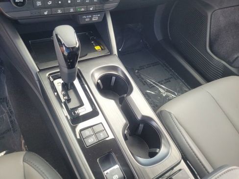 Certified 2026 Subaru Outback Premium AWD/4WD image 19