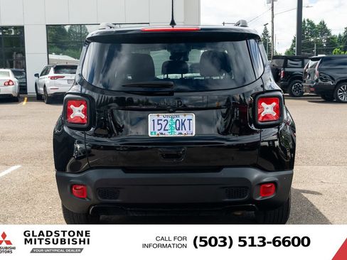 Used 2019 Jeep Renegade Altitude w/ Quick Order Package 2XM FWD image 6