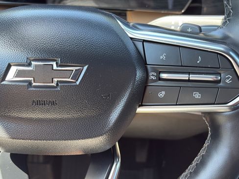 Used 2026 Chevrolet Equinox ACTIV w/ Convenience Package III FWD image 15
