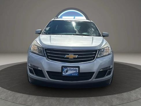 Used 2017 Chevrolet Traverse LT FWD image 24