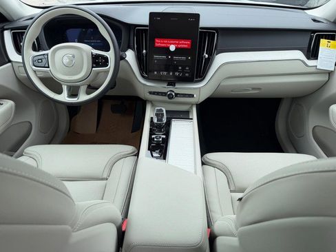 New 2026 Volvo XC60 T8 Ultra w/ Climate Package AWD/4WD image 5