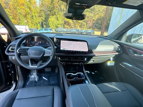 New 2026 Chevrolet Traverse Z71 image 31
