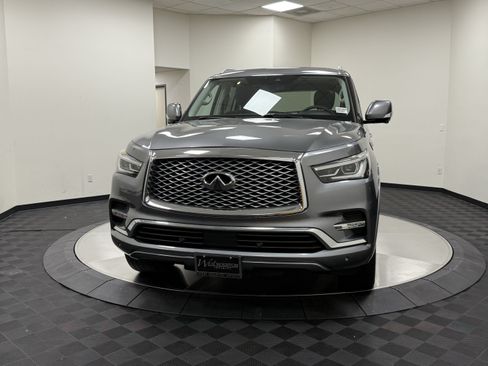 Used 2018 INFINITI QX80 2WD w/ Driver Assistance Package image 3