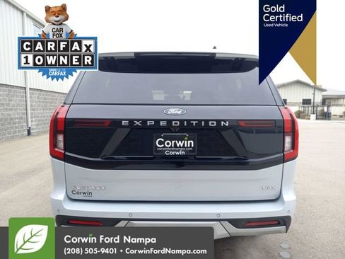 Used 2025 Ford Expedition Max Platinum image 5