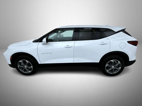 Used 2025 Chevrolet Blazer LT AWD/4WD image 8