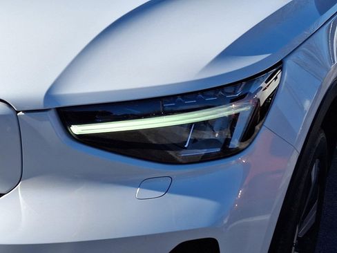 Certified 2023 Volvo C40 P8 Recharge Plus w/ Climate Package image 9