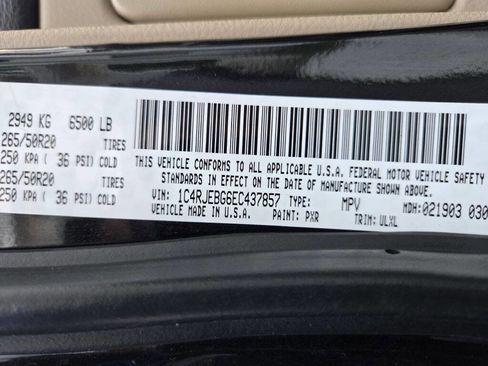 Used 2014 Jeep Grand Cherokee Limited image 11