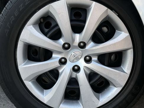 Used 2024 Toyota Corolla LE image 10