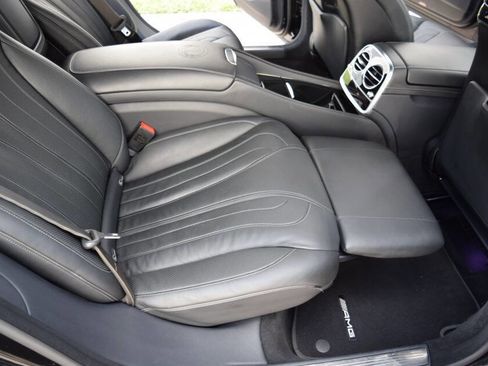 Used 2015 Mercedes-Benz S 63 AMG 4MATIC Sedan image 48