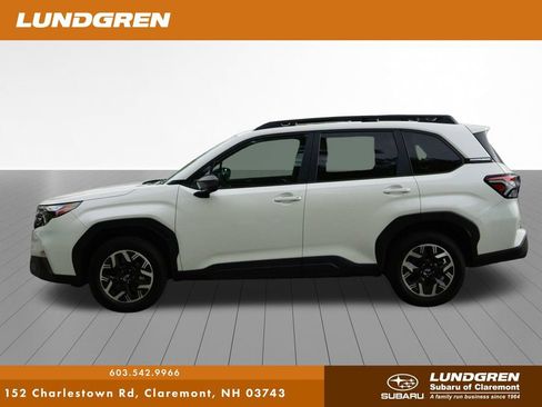 Certified 2025 Subaru Forester Premium AWD/4WD image 33