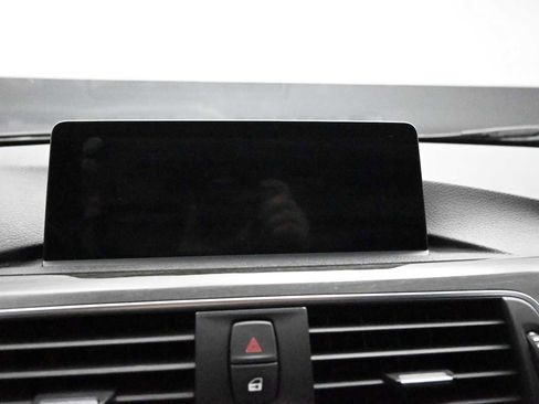 Used 2016 BMW 328i Sedan RWD image 19