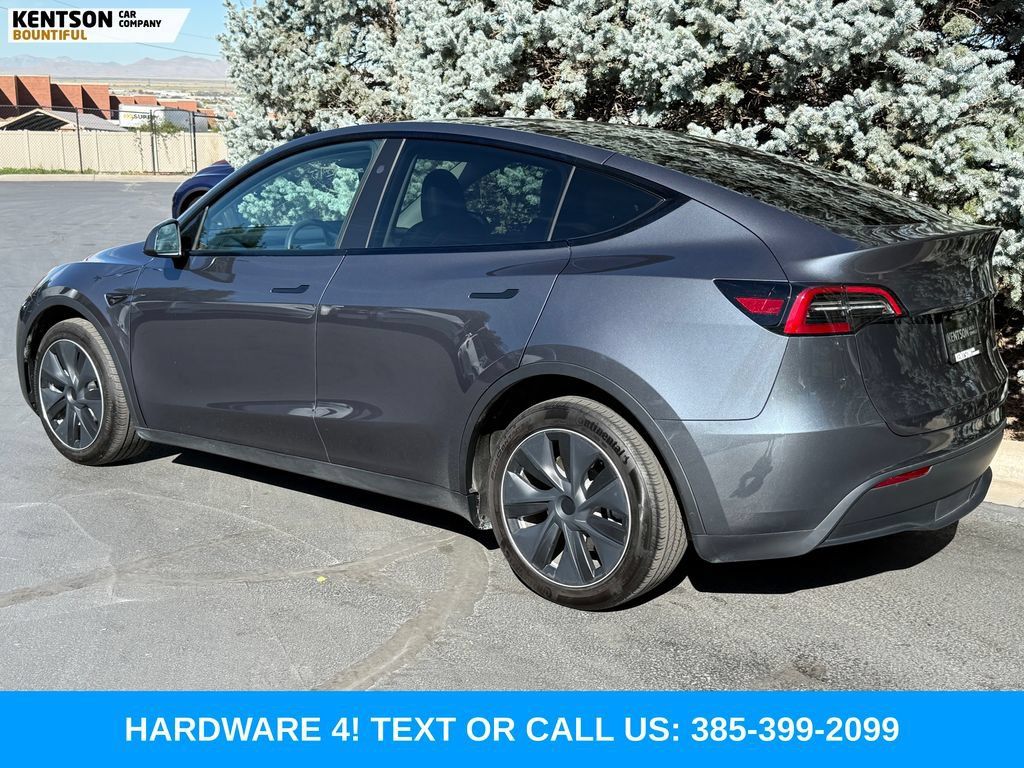 Used 2023 Tesla Model Y Long Range AWD/4WD image 5