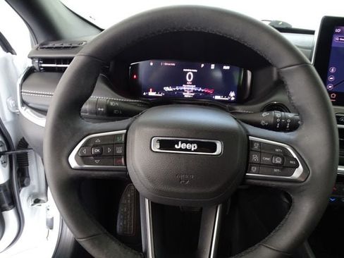 Certified 2023 Jeep Compass High Altitude w/ Driver Assist Group I AWD/4WD image 6