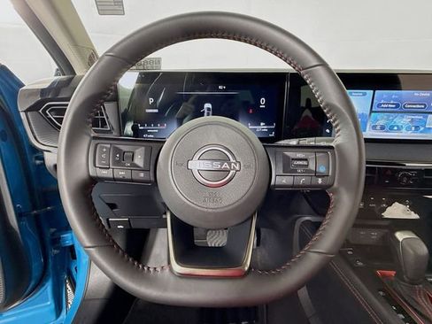 Certified 2025 Nissan Kicks SR image 11