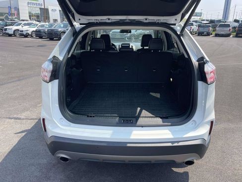 Used 2022 Ford Edge Titanium AWD/4WD image 10