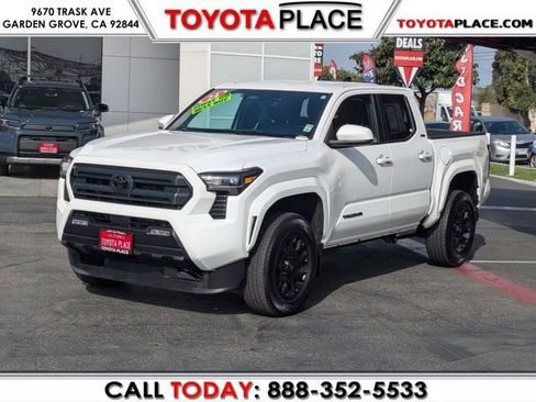 Used 2024 Toyota Tacoma SR5 image 1