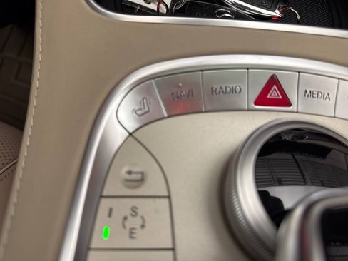 Used 2016 Mercedes-Benz S 550 4MATIC Sedan image 27