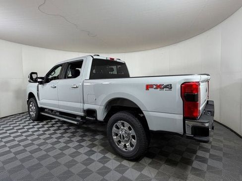 New 2026 Ford F250 Lariat w/ Chrome Package AWD/4WD image 3