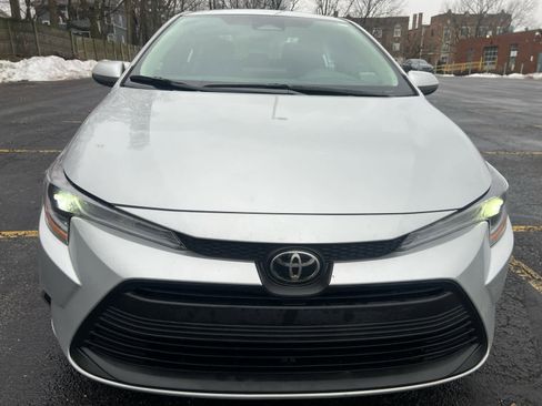 Used 2023 Toyota Corolla LE w/ Carpet Mat Package (TMS) image 20