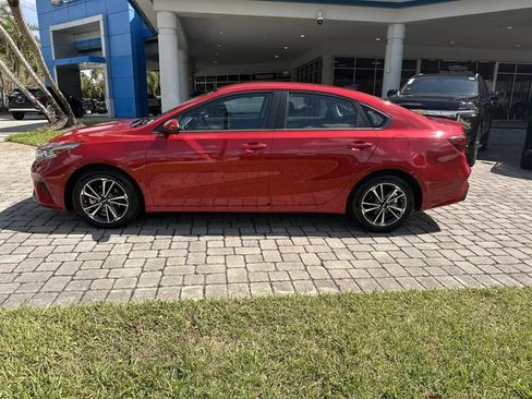 Used 2024 Kia Forte LXS FWD image 31