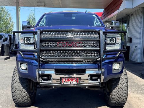 Used 2016 GMC Sierra 2500 Denali w/ Duramax Plus Package AWD/4WD image 7