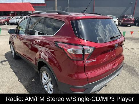 Used 2018 Ford Escape SEL image 3