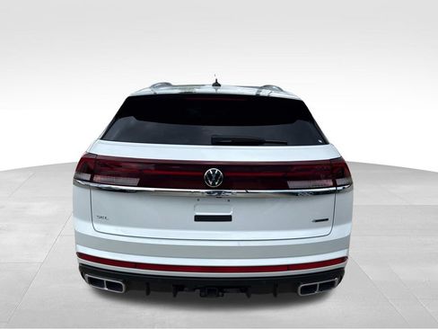 Used 2024 Volkswagen Atlas Cross Sport SEL Premium R-Line AWD/4WD image 8