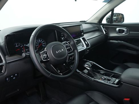 Used 2022 Kia Sorento SX image 28