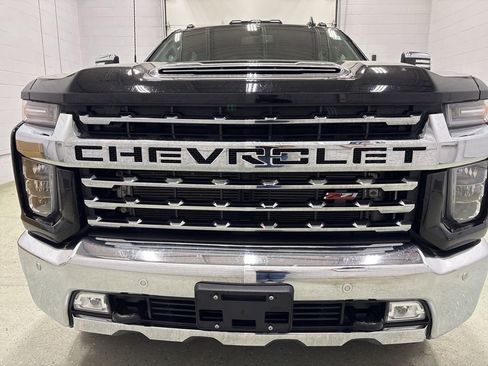 Used 2020 Chevrolet Silverado 3500 LTZ w/ LTZ Plus Package AWD/4WD image 11