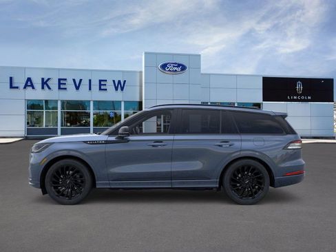 New 2026 Lincoln Aviator Reserve image 3