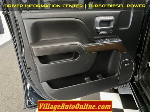 Used 2018 GMC Sierra 3500 Denali w/ Duramax Plus Package AWD/4WD image 13