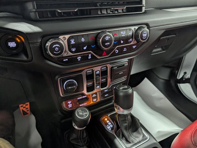 Used 2024 Jeep Wrangler Unlimited Rubicon 392 AWD/4WD image 24