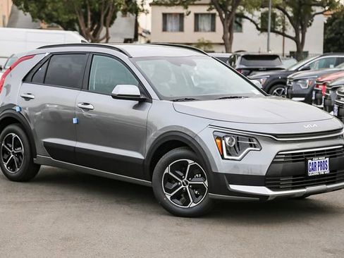 New 2026 Kia Niro LX FWD image 2