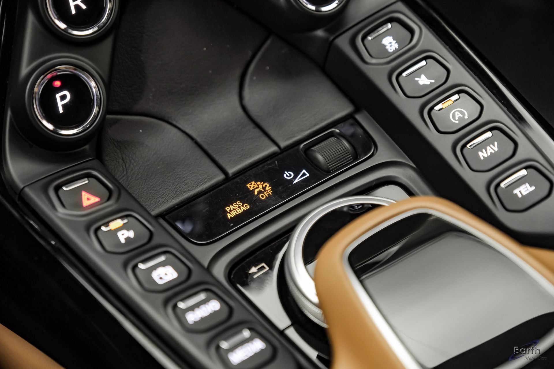 Used 2020 Aston Martin V8 Vantage Coupe RWD image 65