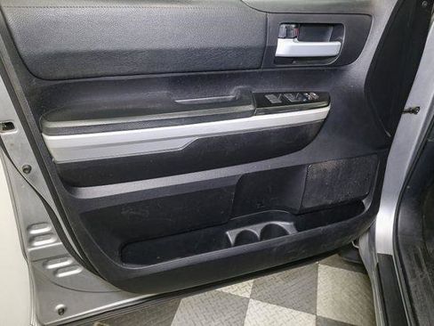 Used 2020 Toyota Tundra SR5 image 38