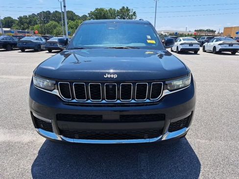 Used 2024 Jeep Grand Cherokee L Limited w/ Luxury Tech Group II AWD/4WD image 3