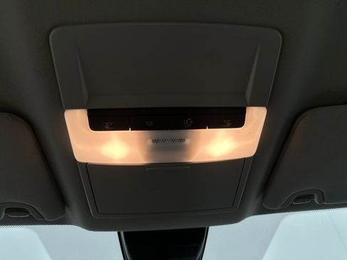 Used 2024 Nissan Altima 2.5 SV image 29