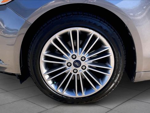 Used 2013 Ford Fusion SE image 10