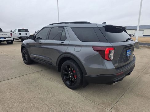 Used 2024 Ford Explorer ST w/ Equipment Group 401A image 13