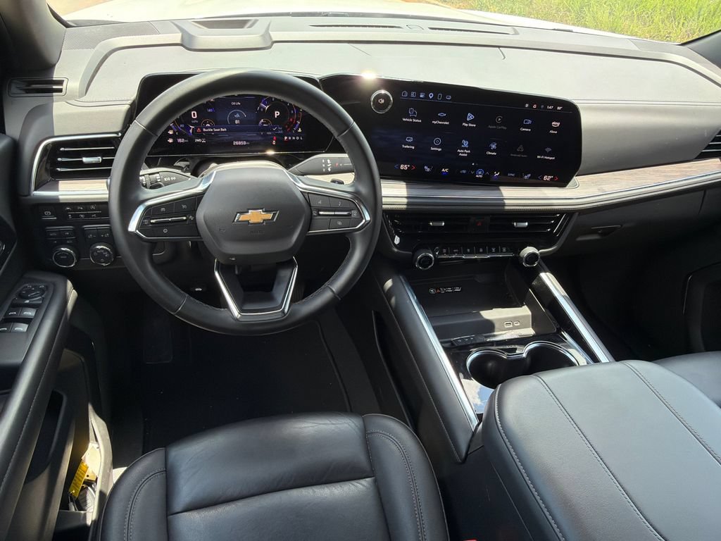 Used 2025 Chevrolet Tahoe LT AWD/4WD image 22