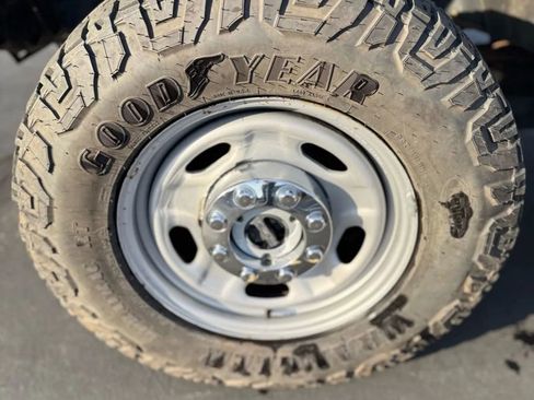 Used 2015 Ford F250 XL w/ Power Equipment Group image 14